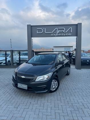 CHEVROLET ONIX 1.0 MPFI JOY 8V FLEX 4P MANUAL CHEVROLET ONIX 1.0 MPFI JOY 8V FLEX 4P MANUAL